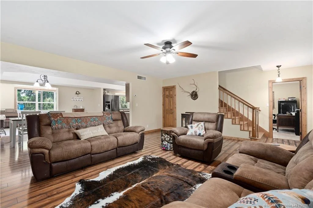 Photo of 2473 State Road 70 E
