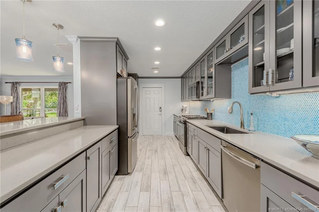 Photo of 308 SW Dyer Drive