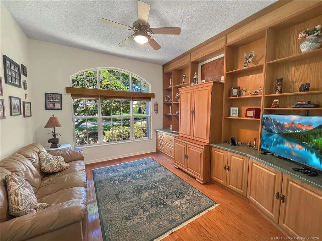 Photo of 8020 SE Sequoia Drive
