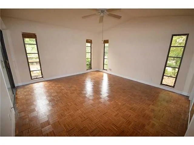 Photo of 4882 SE Bayshore Terrace