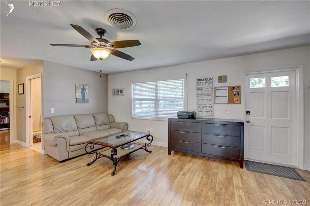 Photo of 1292 SE Madison Avenue