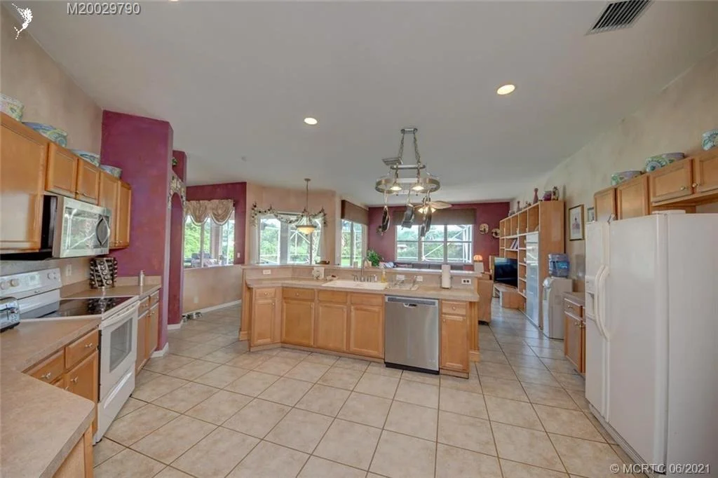Photo of 12380 152nd Street N