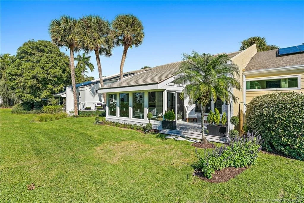 Photo of 17263 Bay Street
