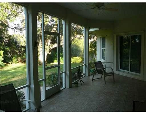 Photo of 10 Oak Hill Way