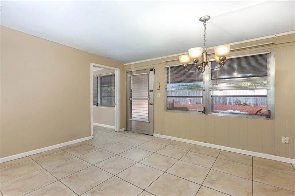 Photo of 414 SE Fini Drive