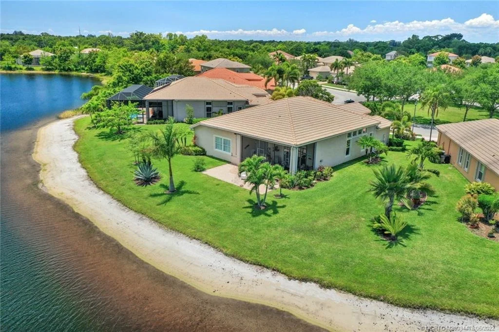 Photo of 1264 SE Illusion Isle Way