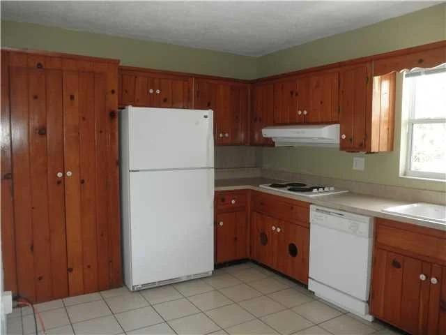Photo of 802 SE Stafford Drive