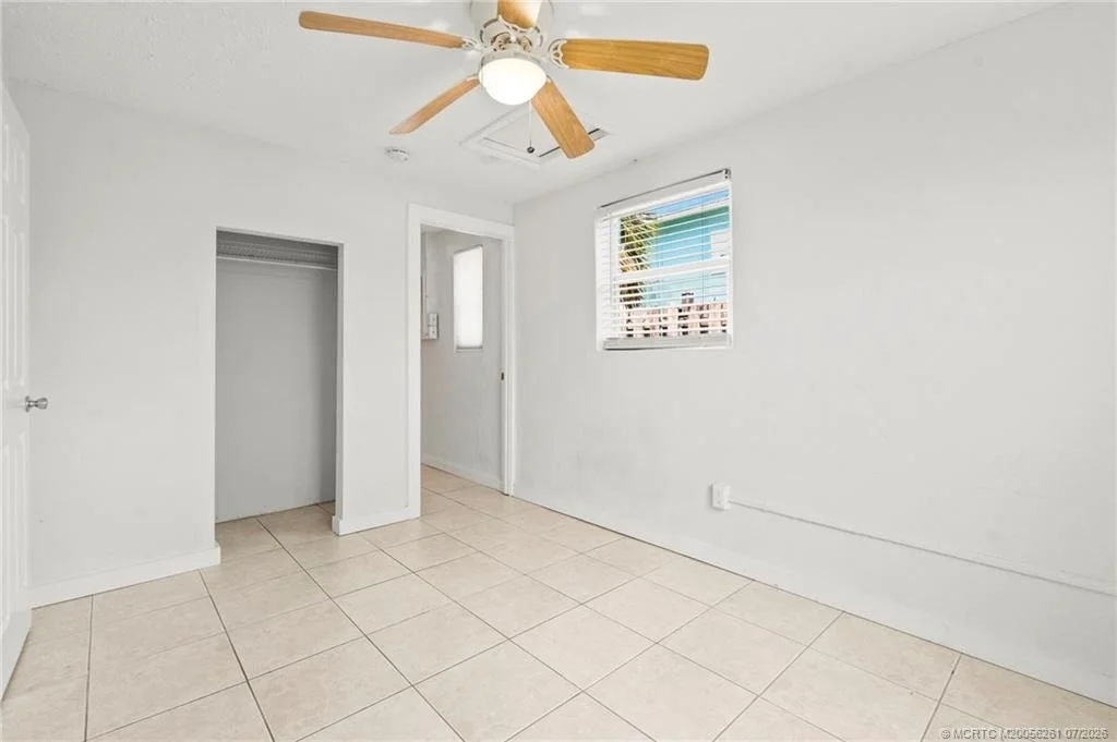 Photo of 3915 SE Salerno Road