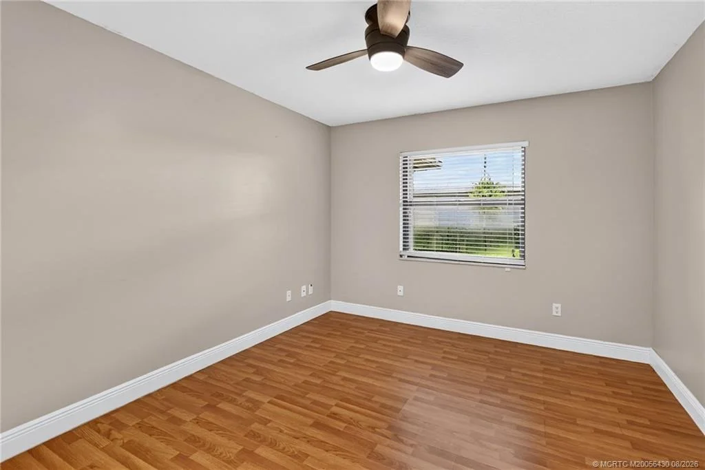 Photo of 672 SE Pin Oak Terrace