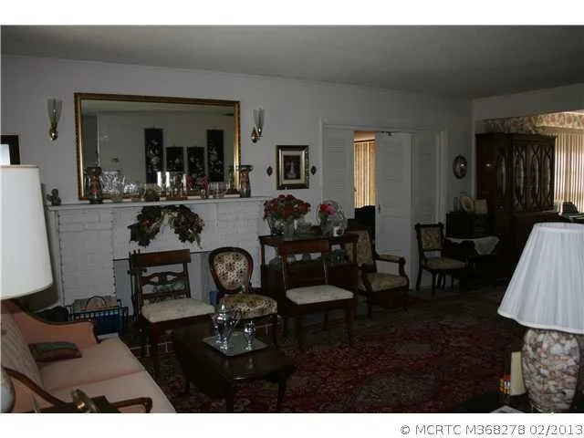 Photo of 1295 NW Pine Ridge Trail