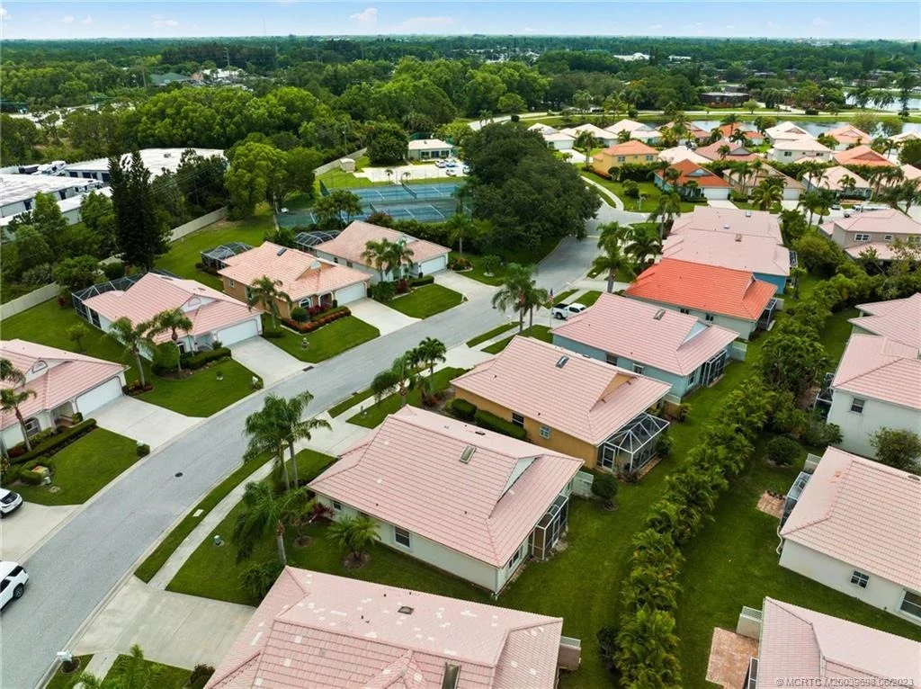 Photo of 6292 SE Windsong Lane