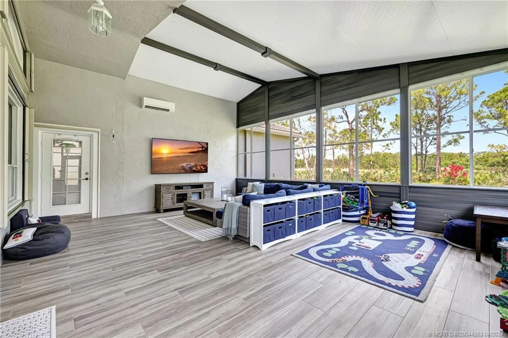 Photo of 6451 SE Wild Olive Lane