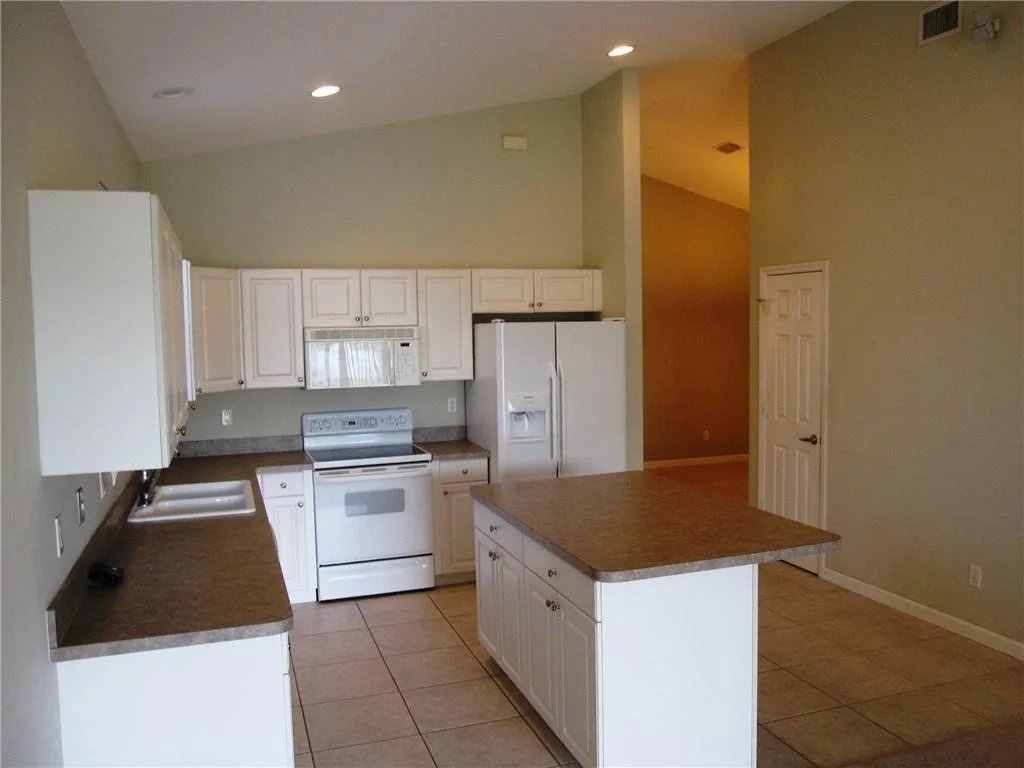 Photo of 1582 SE Tidewater Place
