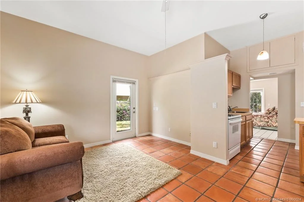 Photo of 12 Oakwood Drive