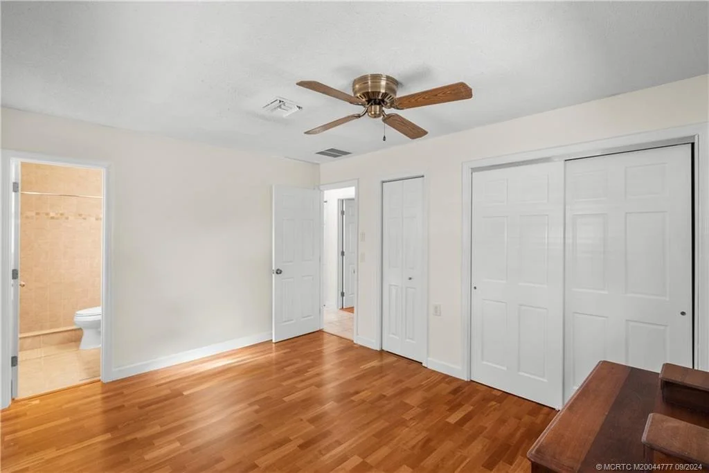 Photo of 718 SE Alamanda Circle