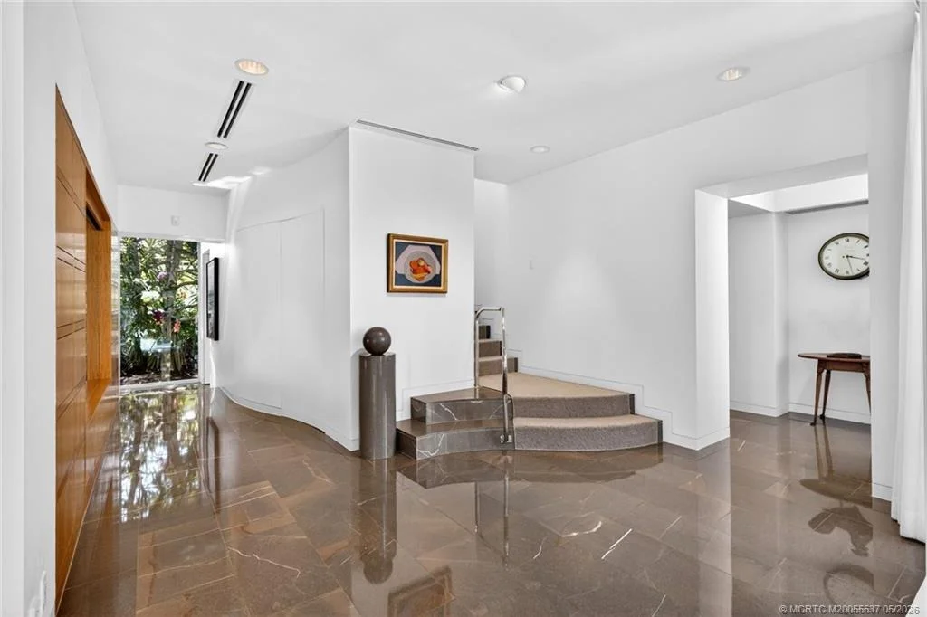 Photo of 7034 SE Harbor Circle
