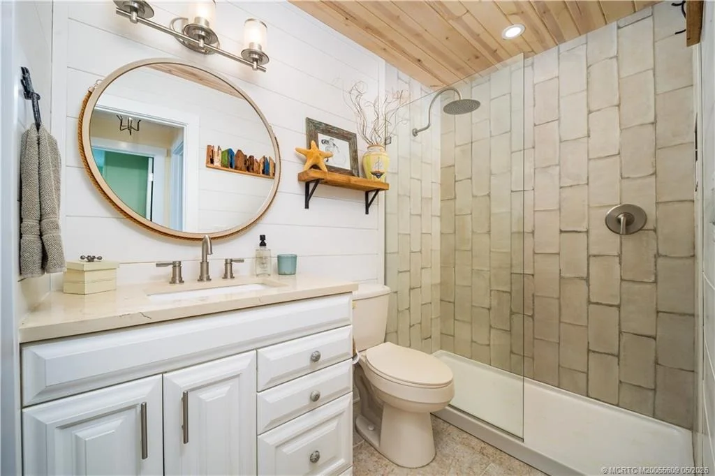Photo of 4942 SE Bayshore Terrace