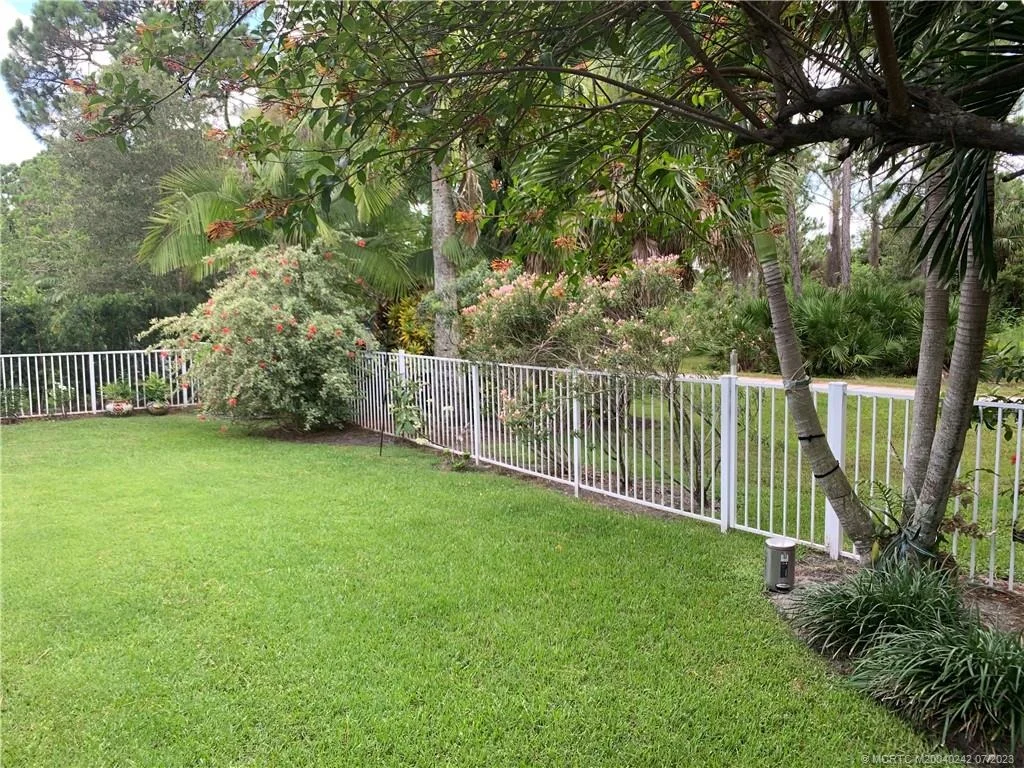 Photo of 6839 SE Twin Oaks Circle
