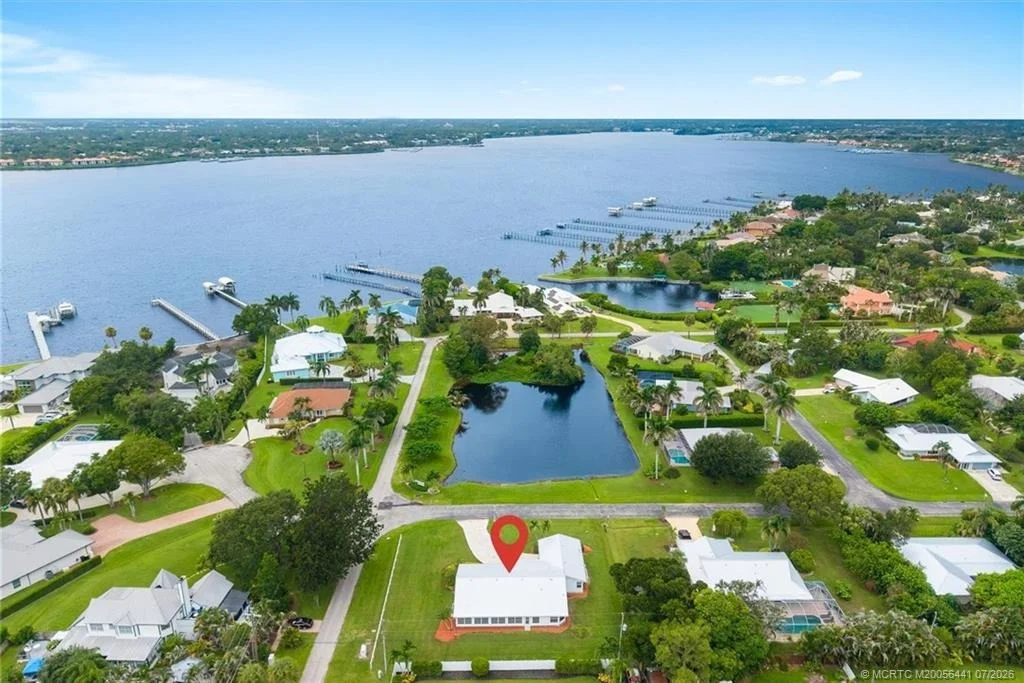 Photo of 2375 NW Cove View