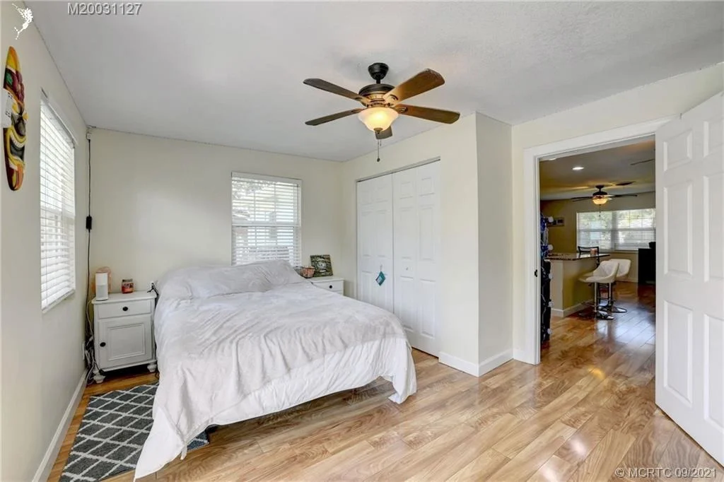 Photo of 1292 SE Madison Avenue
