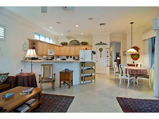 Photo of 4381 SE Coventry Lane