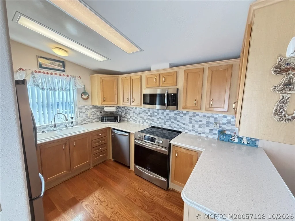 Photo of 1033 Nettles Boulevard