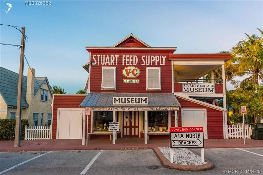 Photo of Unit 35 at 417 SE Coconut Avenue
