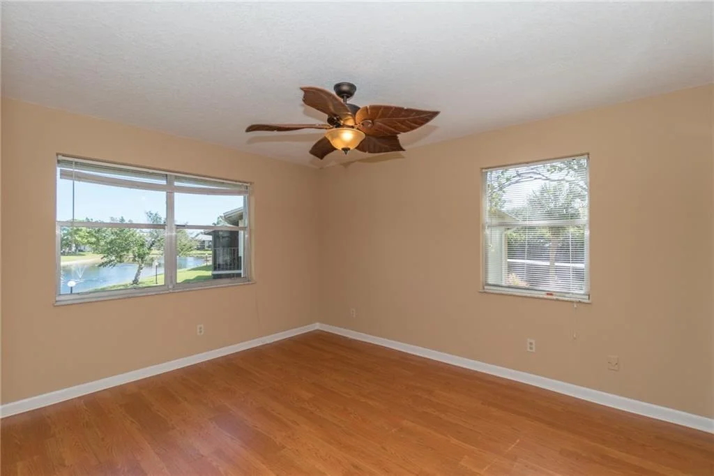 Photo of Unit 1908 at 3101 SE Aster Lane
