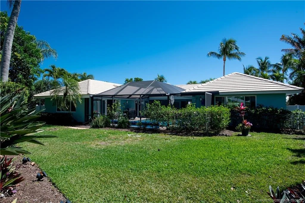Photo of 3231 SE Fairway W