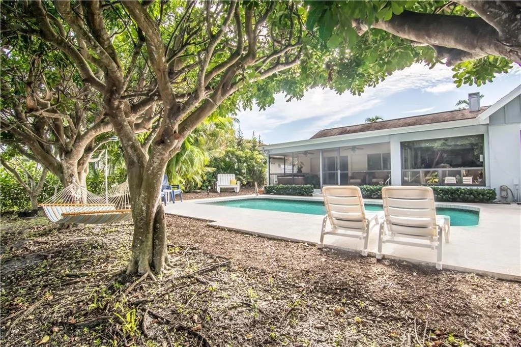 Photo of 19 Leeward Circle
