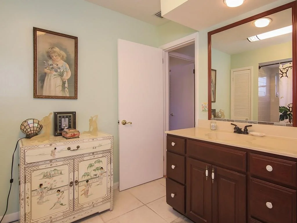 Photo of 7 Fieldway Drive
