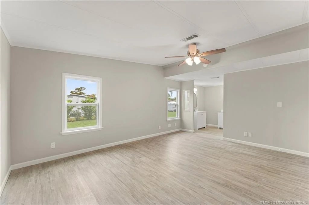 Photo of 2676 SW Thunderbird Trail