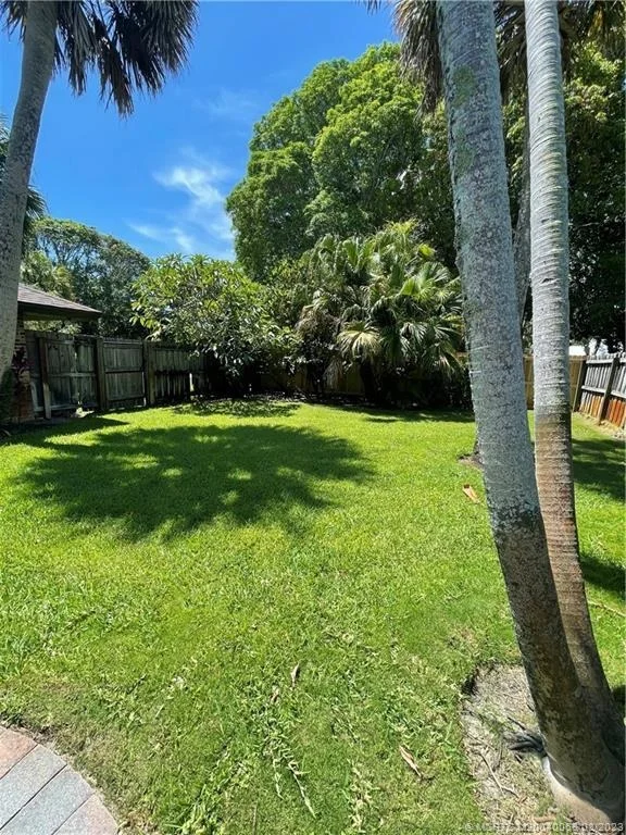 Photo of 1449 SE Mango Place