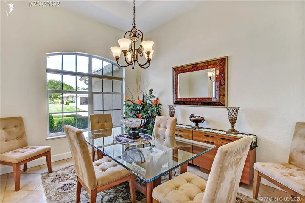 Photo of 3792 SE Fairway W