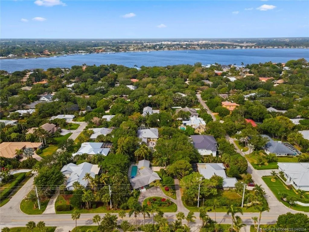 Photo of 111 S Sewalls Point Road