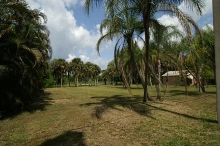 Photo of 1236 SE SAINT LUCIE Boulevard