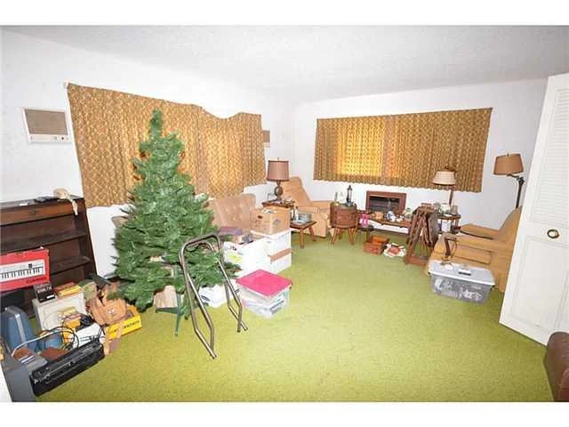 Photo of 1234 NW River Terrace