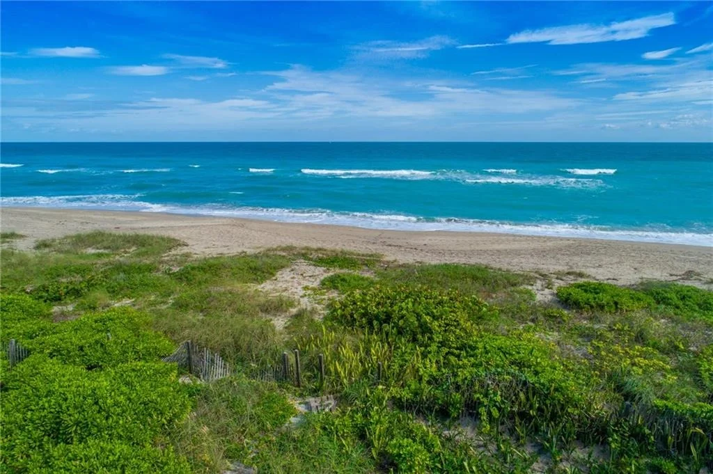 Photo of 4585 NE Ocean Boulevard