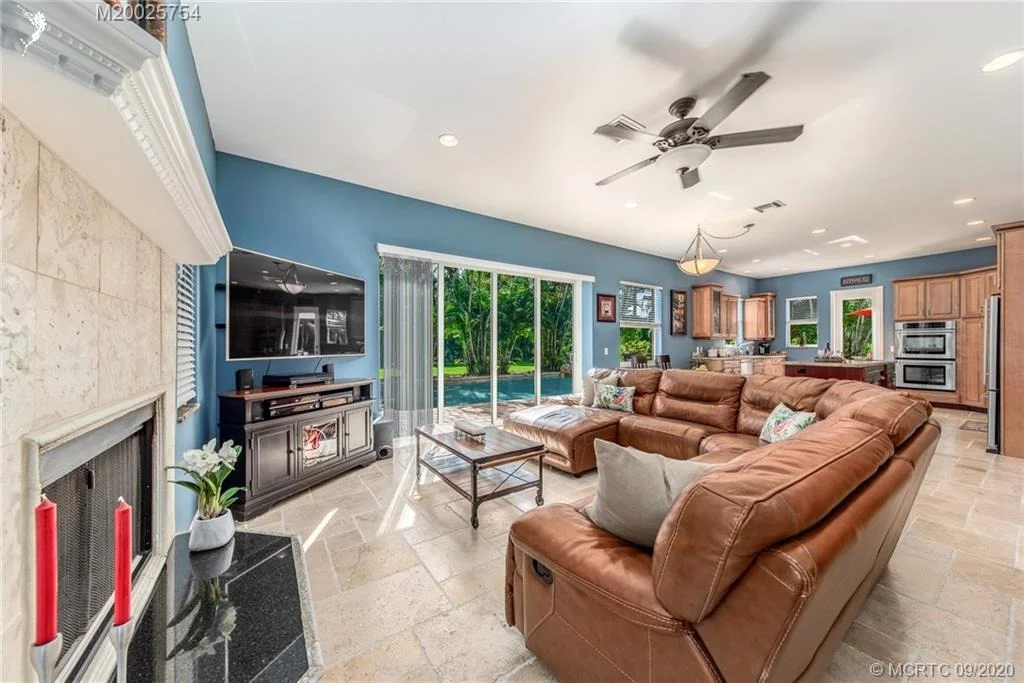 Photo of 1223 NW Spruce Ridge Drive