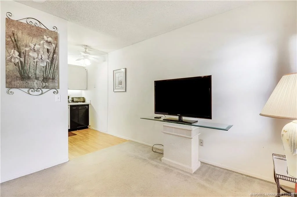 Photo of Unit DD4 at 2600 SE Ocean Boulevard