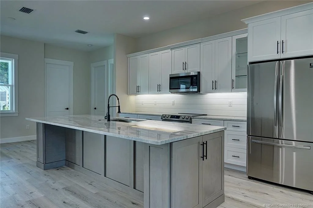 Photo of 1103 NW 12th Terrace