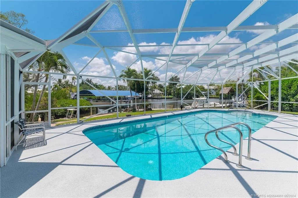 Photo of 1686 NW Harbor Place