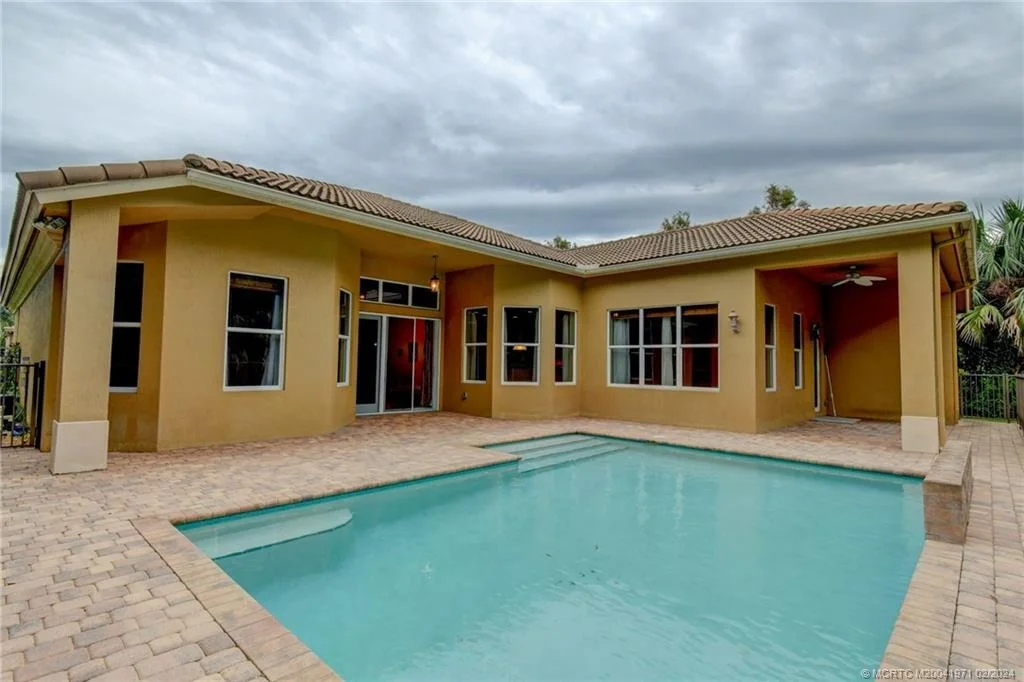 Photo of 8300 SW Cattleya Drive