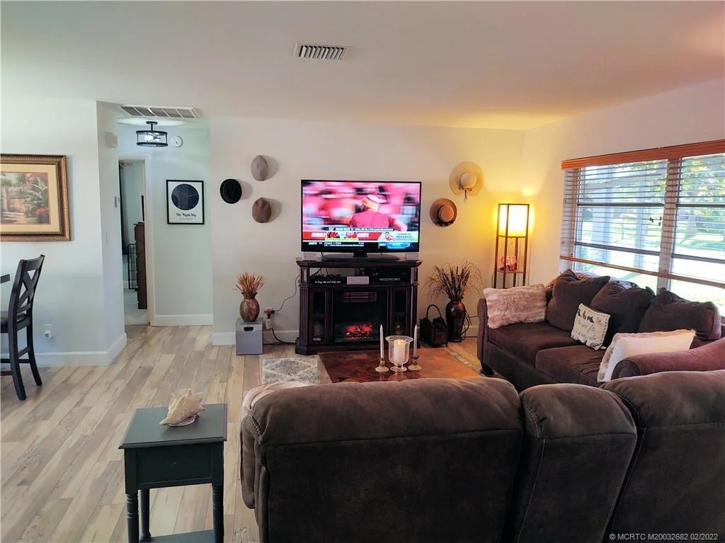 Photo of 4741 SE Edison Avenue