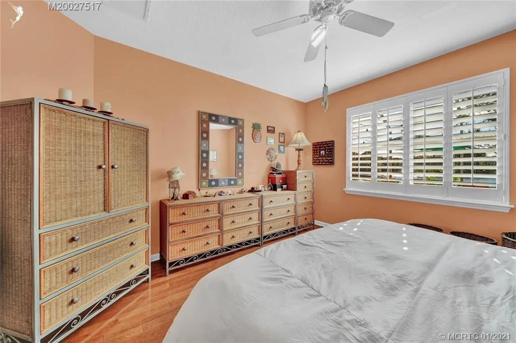 Photo of 1558 SE Tidewater Place