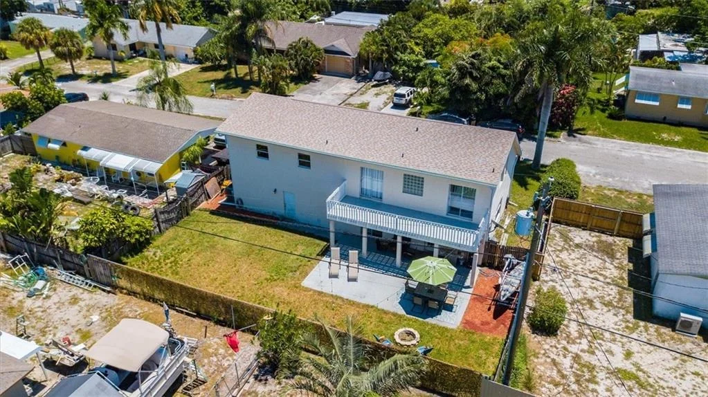 Photo of 1833 Len Drive