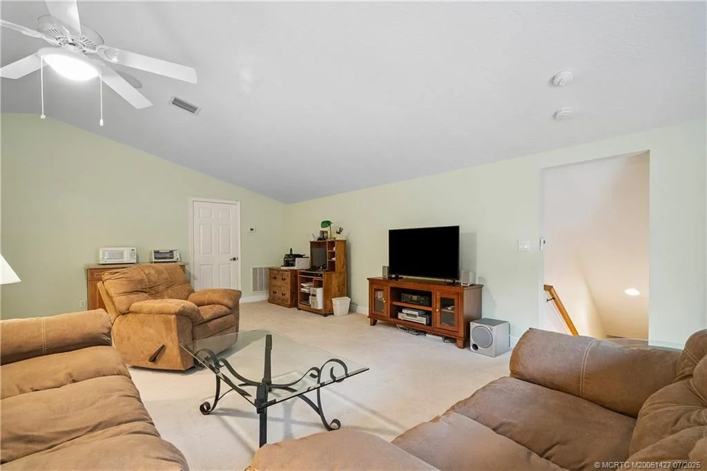 Photo of 2059 SW Panther Trace