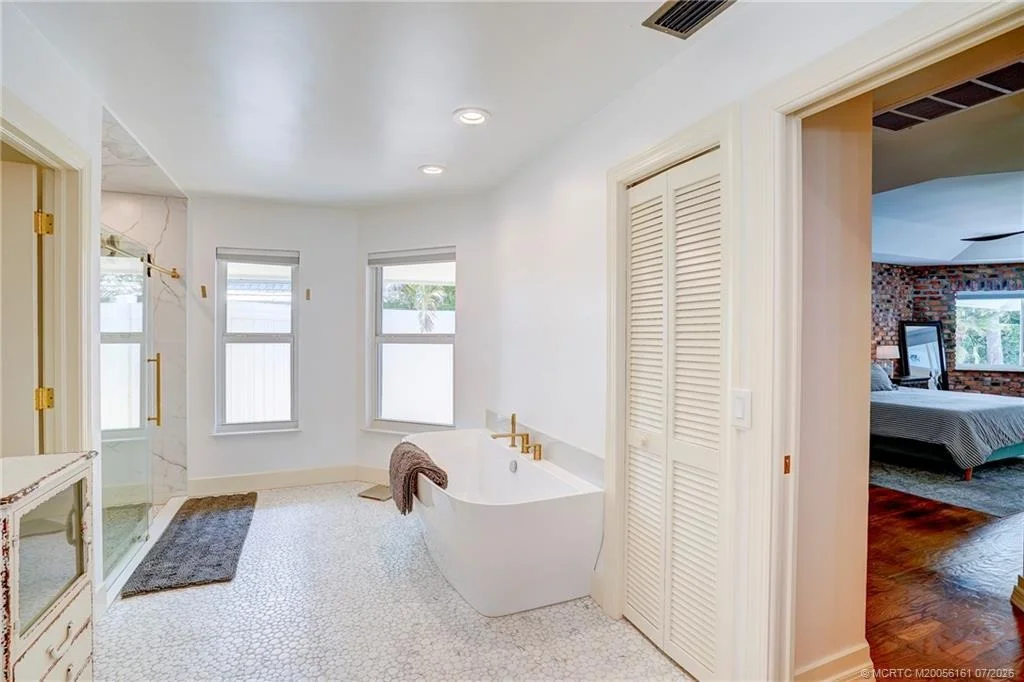 Photo of 6420 SE Winged Foot Drive