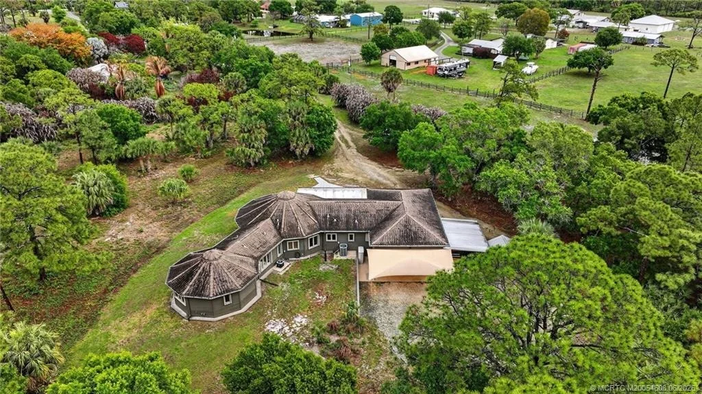 Photo of 9180 SW Star Drive