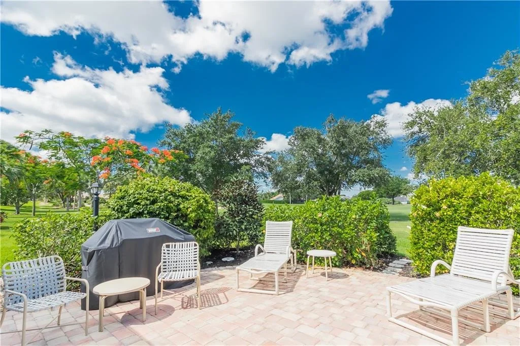 Photo of 4053 SE Fairway E